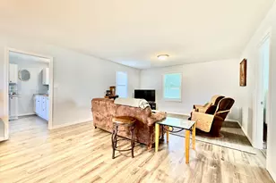 1105 Carroll St, Streator, IL 61364 - Photo 4