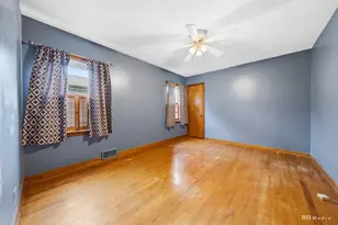 18524 Gladville Ave, Homewood, IL 60430 - Photo 10