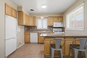 8404 45th St, Lyons, IL 60534 - Photo 10