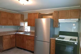1539 S Bidwell Ave S, Freeport, IL 61032 - Photo 8