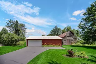 26125 S Kankakee St, Manhattan, IL 60442 - Photo 4