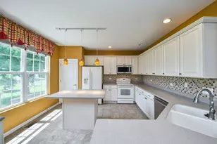 11665 Windsor Dr, Huntley, IL 60142 - Photo 10