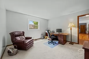 2440 Rio Grande Cir, Naperville, IL 60565 - Photo 14