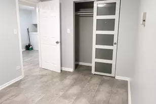 1249 S Kolin Ave, Chicago, IL 60623 - Photo 6