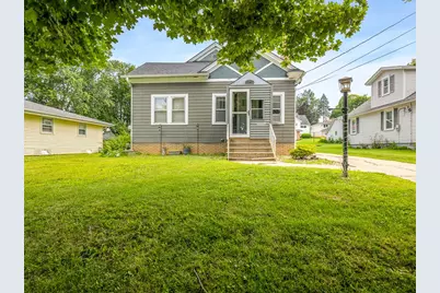1247 W Logan Street, Freeport, IL 61032 - Photo 2
