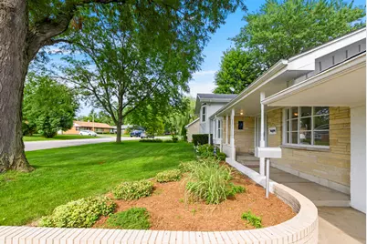 4915 Spring Road, Oak Lawn, IL 60453 - Photo 2