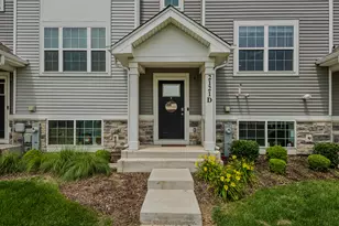 2121 Sassafras Wy, Wonder Lake, IL 60097 - Photo 2