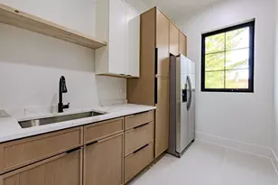 10226 S 81st Ave, Palos Hills, IL 60465 - Photo 14