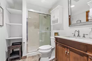 11S514 Webster Ln, Naperville, IL 60564 - Photo 36