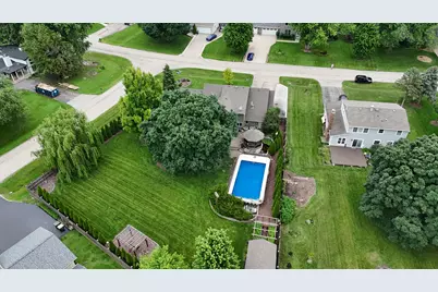 11S514 Webster Lane, Naperville, IL 60564 - Photo 4