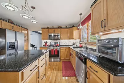 1249 W Parliament Street, Crete, IL 60417 - Photo 20