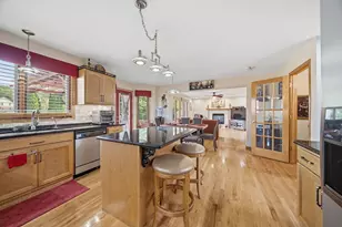 1249 W Parliament St, Crete, IL 60417 - Photo 22