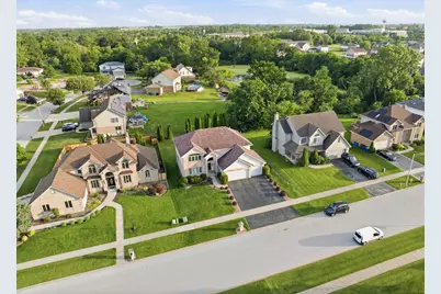 1249 W Parliament Street, Crete, IL 60417 - Photo 36