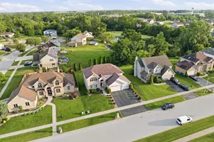 1249 W Parliament St, Crete, IL 60417 - Photo 36
