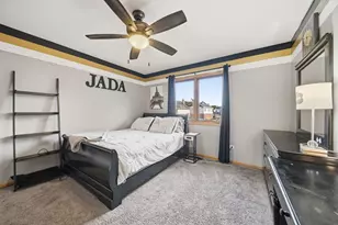 1249 W Parliament St, Crete, IL 60417 - Photo 14