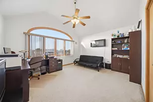 1249 W Parliament St, Crete, IL 60417 - Photo 16