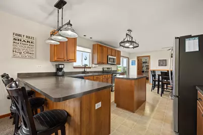 103 Evergreen Drive, Kirkland, IL 60146 - Photo 12