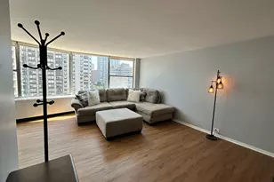 5757 N Sheridan Rd, Chicago, IL 60640 - Photo 2
