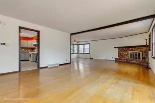 2707 Karen Dr, Rockford, IL 61101 - Photo 4
