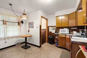 14401 S Hoxie Ave, Burnham, IL 60633 - Photo 12