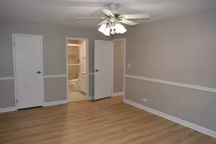 1405 E Central Rd, Arlington Heights, IL 60005 - Photo 18