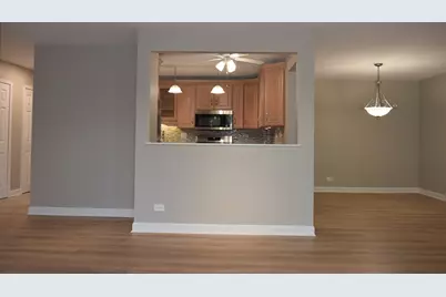 1405 E Central Road #201A, Arlington Heights, IL 60005 - Photo 12