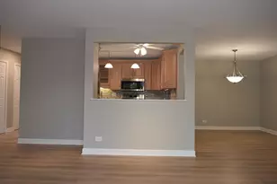 1405 E Central Rd, Arlington Heights, IL 60005 - Photo 12