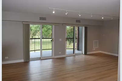 1405 E Central Road #201A, Arlington Heights, IL 60005 - Photo 16