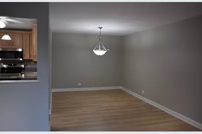 1405 E Central Road #201A, Arlington Heights, IL 60005 - Photo 14