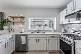 1523 Apple Grove Ln, Westmont, IL 60559 - Photo 6