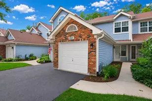 1011 Rockport Dr, Carol Stream, IL 60188 - Photo 2
