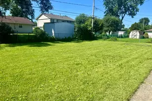 615 Palmer Dr, Romeoville, IL 60446 - Photo 2
