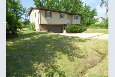 528 W Pheasant Court, Round Lake Beach, IL 60073 - Photo 18