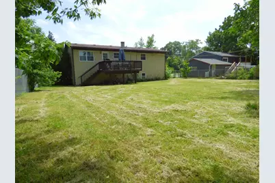 528 W Pheasant Court, Round Lake Beach, IL 60073 - Photo 16