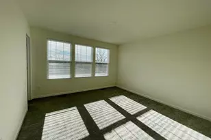 2243 Horseshoe Cir, Naperville, IL 60564 - Photo 18