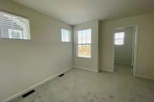 2243 Horseshoe Cir, Naperville, IL 60564 - Photo 20