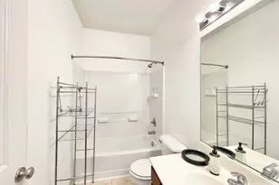 786 Four Seasons Blvd, Aurora, IL 60504 - Photo 10