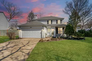 1008 Churchill Dr, Naperville, IL 60563 - Photo 1