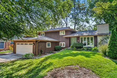 3 Regent Court, Champaign, IL 61820 - Photo 2