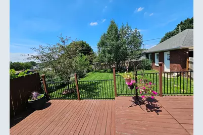186 N Du Bois Avenue, Elgin, IL 60123 - Photo 54