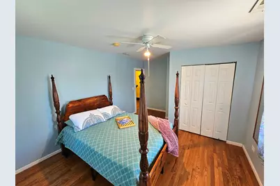 186 N Du Bois Avenue, Elgin, IL 60123 - Photo 36