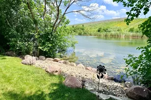 14335 Spring Meadow Ct, Libertyville, IL 60048 - Photo 10