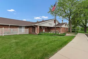 951 Chelsea Ln, Schaumburg, IL 60193 - Photo 28
