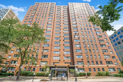 2909 N Sheridan Road #1702, Chicago, IL 60657 - Photo 1
