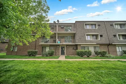 138 E Bailey Road #M, Naperville, IL 60565 - Photo 20