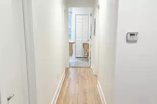 1945 W Augusta Ave, Chicago, IL 60622 - Photo 6
