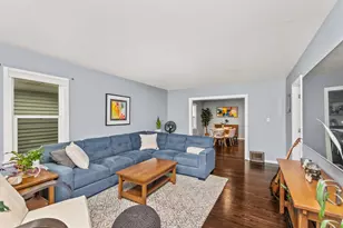 130 W Burlington Ave, Westmont, IL 60559 - Photo 2