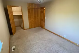 1194 Cove Dr, Prospect Heights, IL 60070 - Photo 10