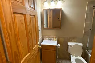 1194 Cove Dr, Prospect Heights, IL 60070 - Photo 8