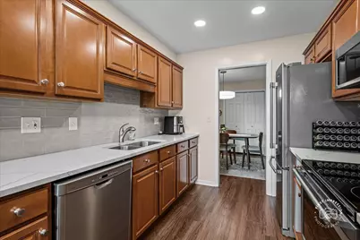 1730 W Galena Boulevard #304W, Aurora, IL 60506 - Photo 18